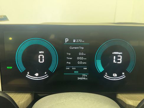 Used 2025 Hyundai Sonata SEL FWD image 5