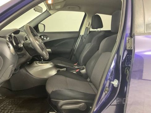 Used 2015 Nissan Juke S FWD image 18
