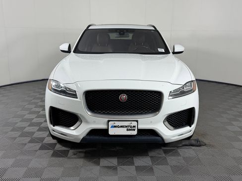 Used 2018 Jaguar F-PACE S image 6