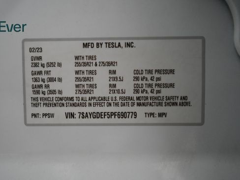 Used 2023 Tesla Model Y Performance image 29