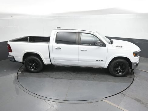 Used 2022 RAM 1500 Laramie AWD/4WD image 32