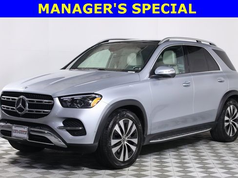 Used 2025 Mercedes-Benz GLE 350 4MATIC image 3