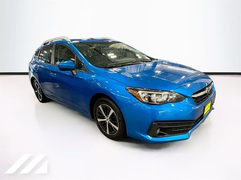 Used 2022 Subaru Impreza Premium AWD/4WD image 3