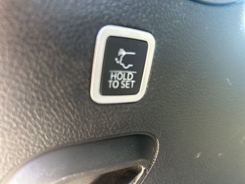 Used 2022 Jeep Wagoneer Series II image 50