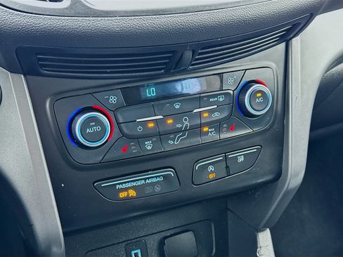 Used 2019 Ford Escape SE AWD/4WD image 12