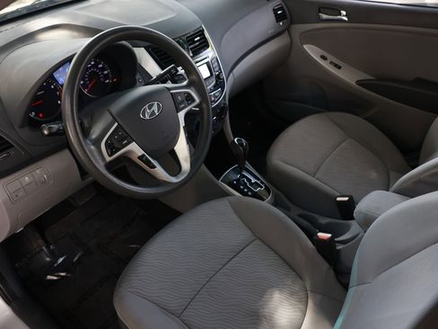 Used 2013 Hyundai Accent GLS w/ Premium Pkg FWD image 6