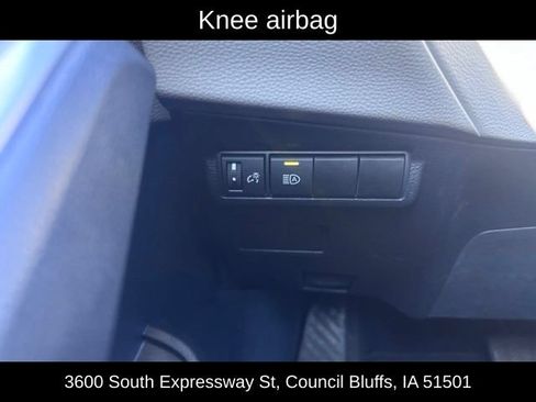 Used 2024 Toyota Corolla Cross LE FWD image 22