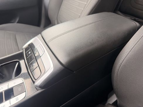 Used 2023 Hyundai Santa Cruz SEL image 32