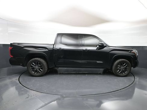 Used 2023 Toyota Tundra Platinum AWD/4WD image 27