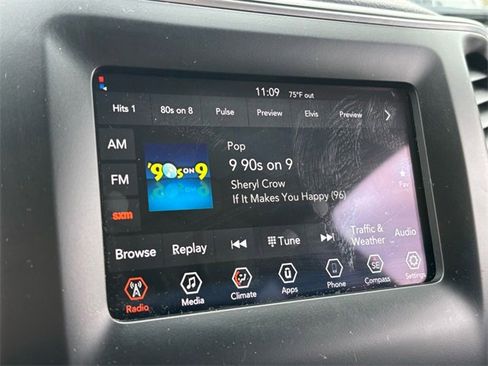 Used 2020 Jeep Cherokee Latitude Plus image 28