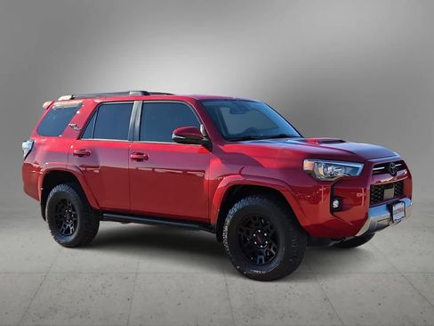 Used 2024 Toyota 4Runner TRD Off-Road Premium w/ Off Road Premium Plus Package image 2