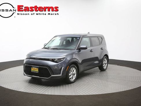 Used 2023 Kia Soul LX w/ LX Technology Package FWD image 52