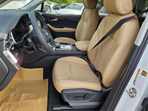 New 2025 Audi Q7 3.0T Premium Plus image 8