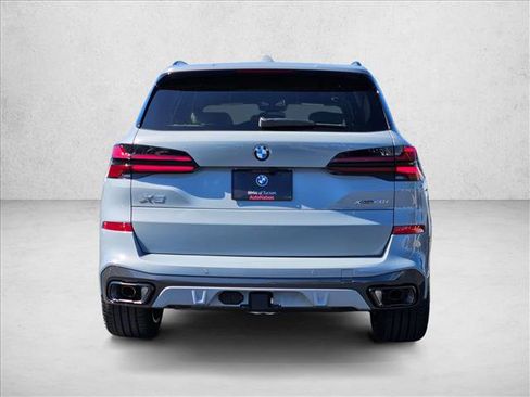 New 2026 BMW X5 xDrive40i w/ M Sport Package image 8