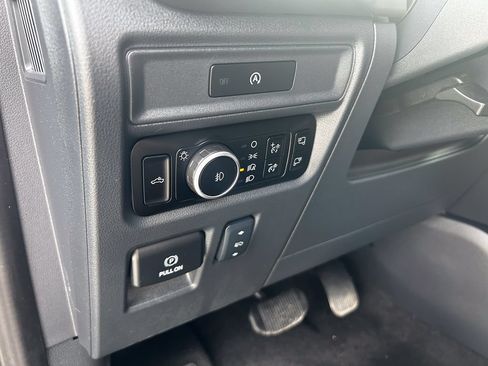Certified 2025 Ford F150 Tremor AWD/4WD image 12
