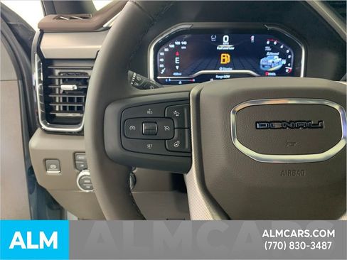 Used 2025 GMC Sierra 3500 Denali w/ Denali Reserve Package image 26