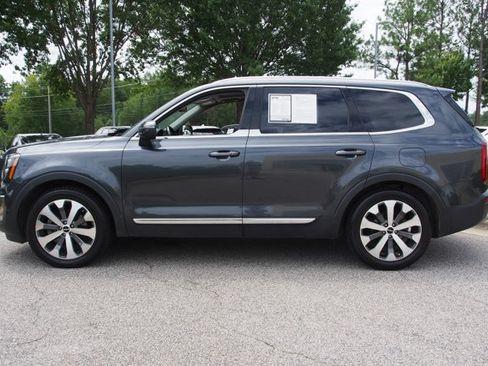 Used 2022 Kia Telluride EX w/ EX Premium Package FWD image 5