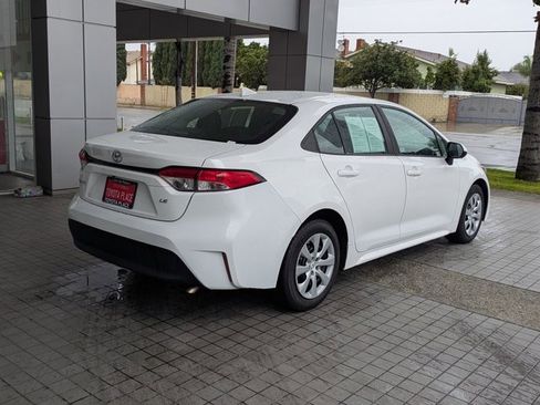 Used 2023 Toyota Corolla LE image 8