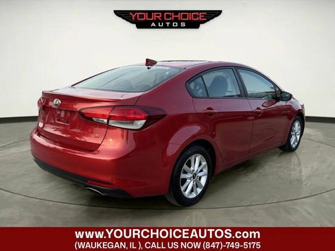 Used 2017 Kia Forte S FWD image 5