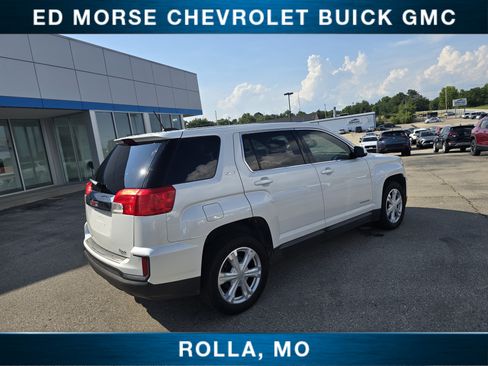 Used 2017 GMC Terrain SLE FWD image 3