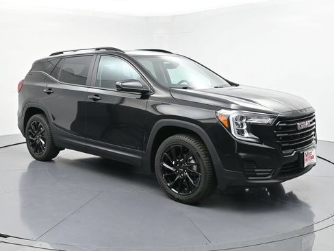 Used 2023 GMC Terrain SLE w/ Driver Convenience Package AWD/4WD image 5