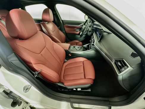 Used 2023 BMW i4 eDrive35 w/ Premium Package RWD image 34