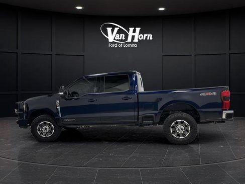 Used 2024 Ford F350 Lariat image 12