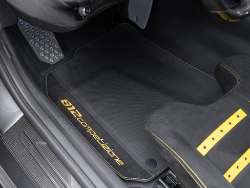 Used 2023 Ferrari 812 Competizione RWD image 17
