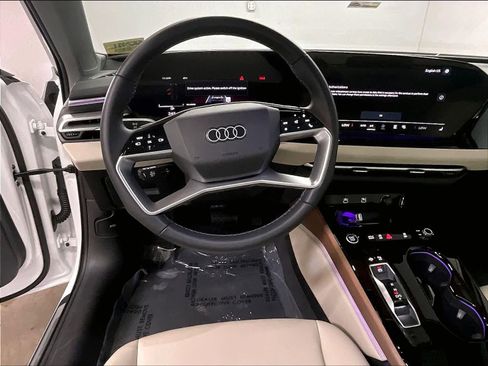 Certified 2025 Audi A5 2.0T Premium image 7