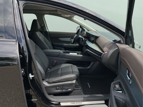 Used 2025 Nissan Murano Platinum AWD/4WD image 27