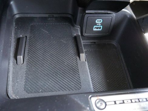 Used 2025 Ford Bronco Badlands AWD/4WD image 44