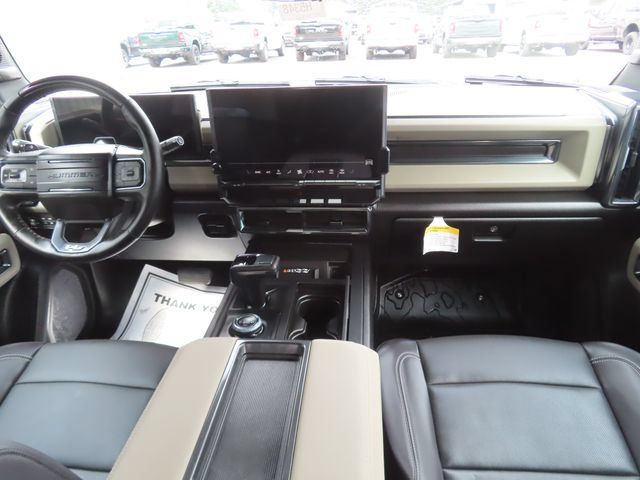 New 2026 GMC Hummer EV 4x4 Crew Cab w/ LPO, Sport Package image 28