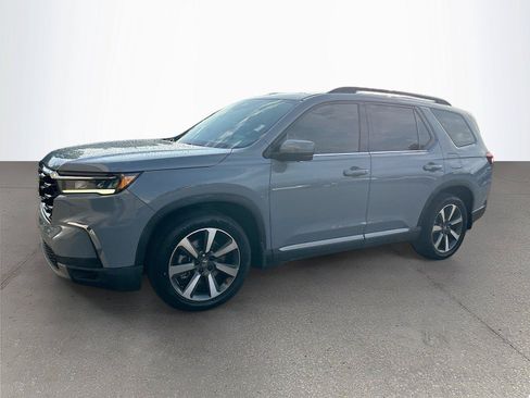 Used 2024 Honda Pilot Elite image 8