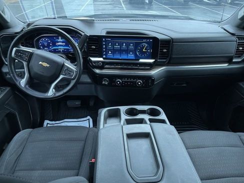 Used 2023 Chevrolet Silverado 1500 LT image 20