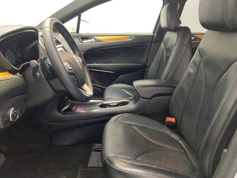 Used 2015 Lincoln MKC FWD w/ Equipment Group 101A Select image 17