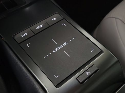 Used 2023 Lexus GX 460 w/ Black Line Special Edition AWD/4WD image 33