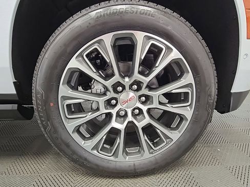 New 2026 GMC Yukon Denali w/ Sun & Power Step Package image 50