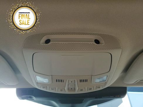 Certified 2023 Lincoln Nautilus Reserve image 30