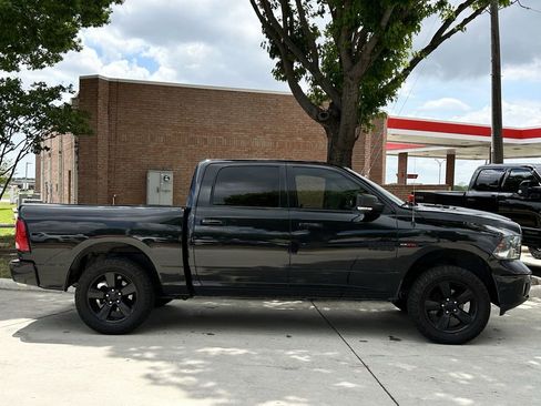 Used 2018 RAM 1500 Big Horn AWD/4WD image 3