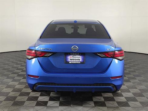 Used 2023 Nissan Sentra SV FWD image 5