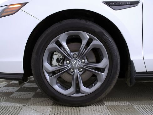 Used 2025 Honda Accord EX-L image 11