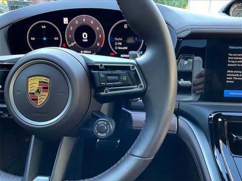 Certified 2024 Porsche Panamera image 24