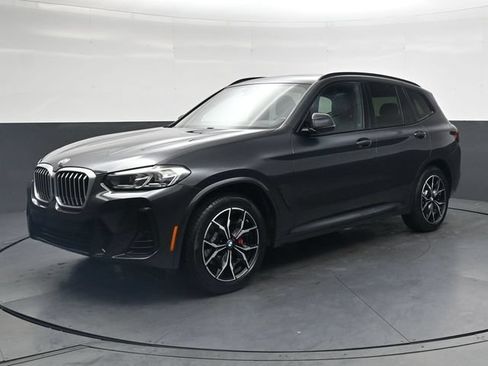 Used 2022 BMW X3 xDrive30i w/ M Sport Package 2 AWD/4WD image 9
