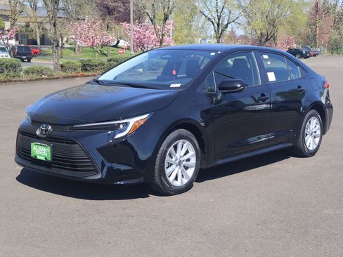 New 2026 Toyota Corolla LE w/ LE Premium Package image 11