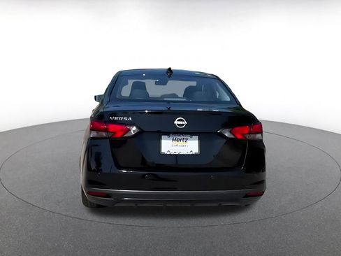 Used 2025 Nissan Versa SV FWD image 12