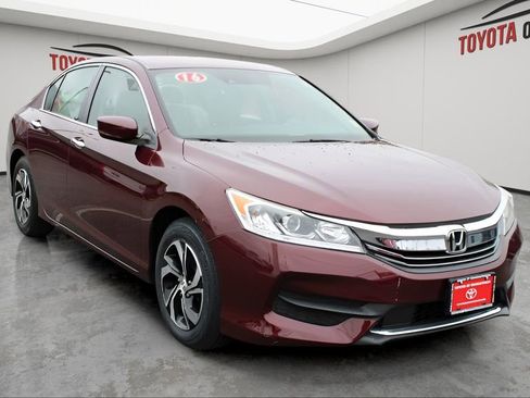 Used 2016 Honda Accord LX image 6