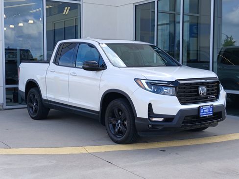 Used 2023 Honda Ridgeline Black Edition image 5