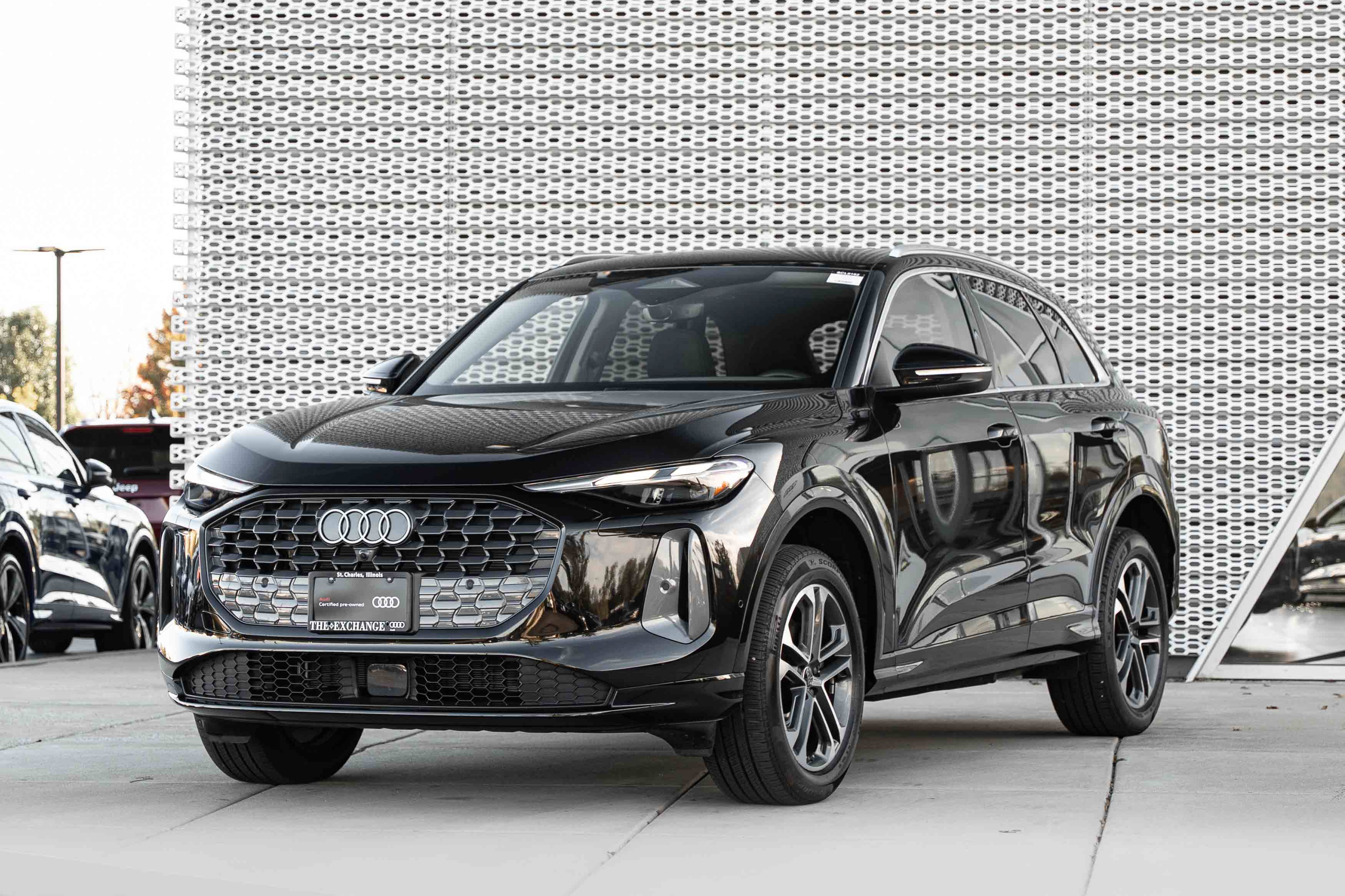 Certified 2025 Audi Q5 Premium AWD/4WD image 7