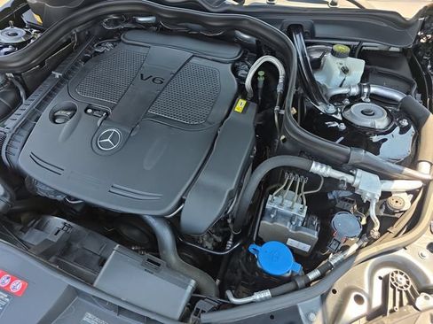 Used 2014 Mercedes-Benz E 350 4MATIC Sedan image 35