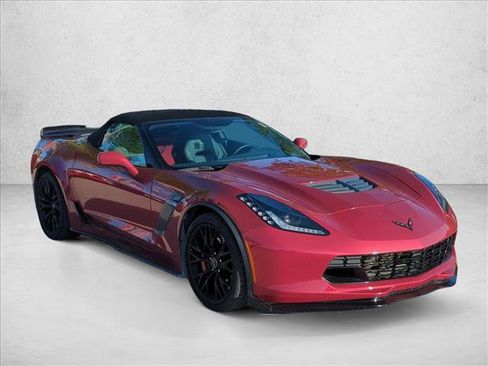 Used 2015 Chevrolet Corvette Z06 w/ 3LZ Preferred Equipment Group RWD image 3